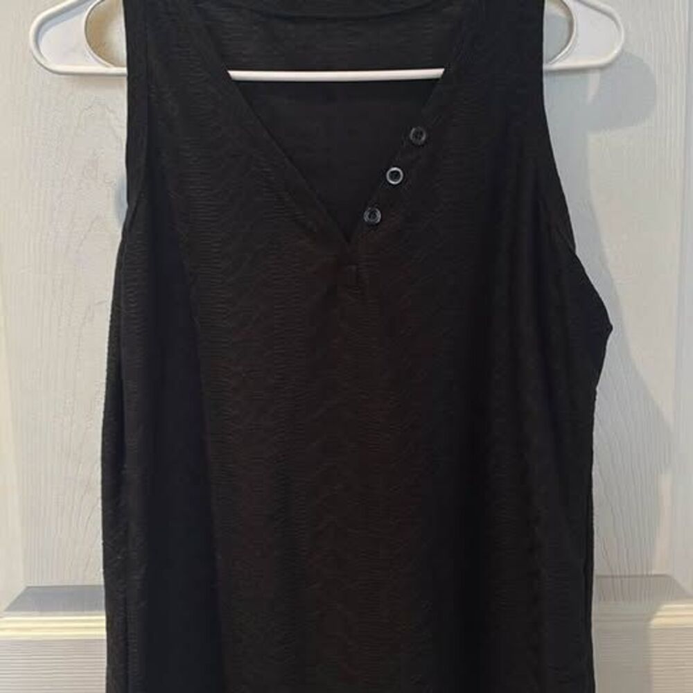 Black Textured Henley Tank Top - Size Large
